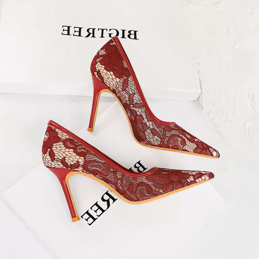 Fashion Banquet Slimming Shoes
